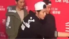 电影爆料现场视频播放下载,独家揭秘幕后花絮 第2张 电影爆料现场视频播放下载,独家揭秘幕后花絮 第2张