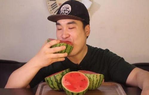 定远网红吃瓜事件真相视频,真相视频曝光背后的惊人内幕