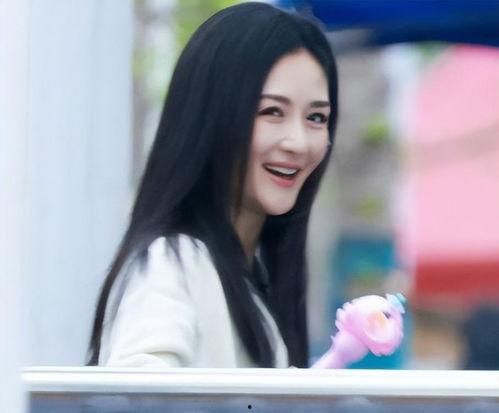 瓜姐今日爆料最新消息,揭秘娱乐圈最新劲爆事件! 第2张 瓜姐今日爆料最新消息,揭秘娱乐圈最新劲爆事件! 第2张