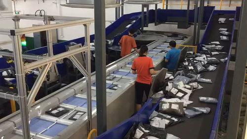 爆料鞋服分拣视频传出中,视频曝光惊人操作过程 第2张 爆料鞋服分拣视频传出中,视频曝光惊人操作过程 第2张