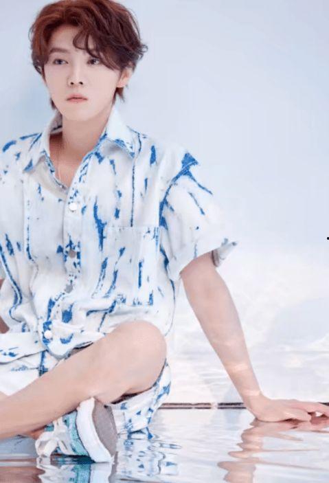 圈内知情人士爆料鹿晗,知情人士揭秘背后故事  第2张